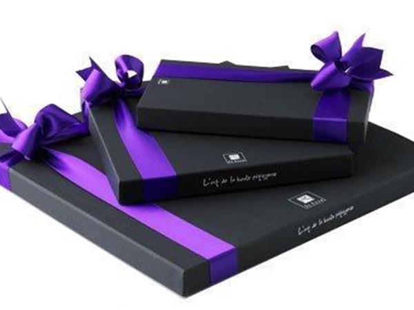 4er  Presentbox Zonder Bonbonverpakking